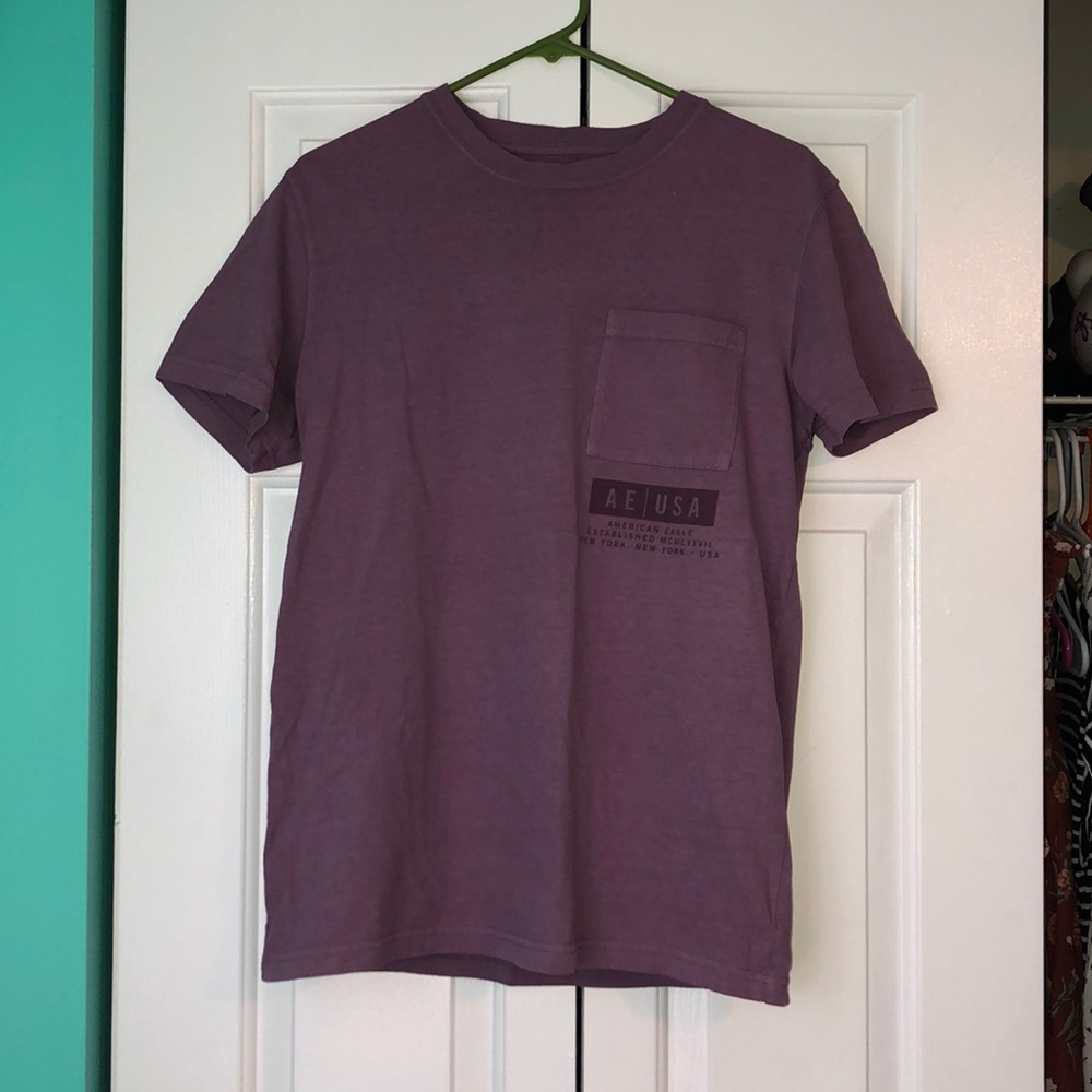 american eagle mauve t shirt